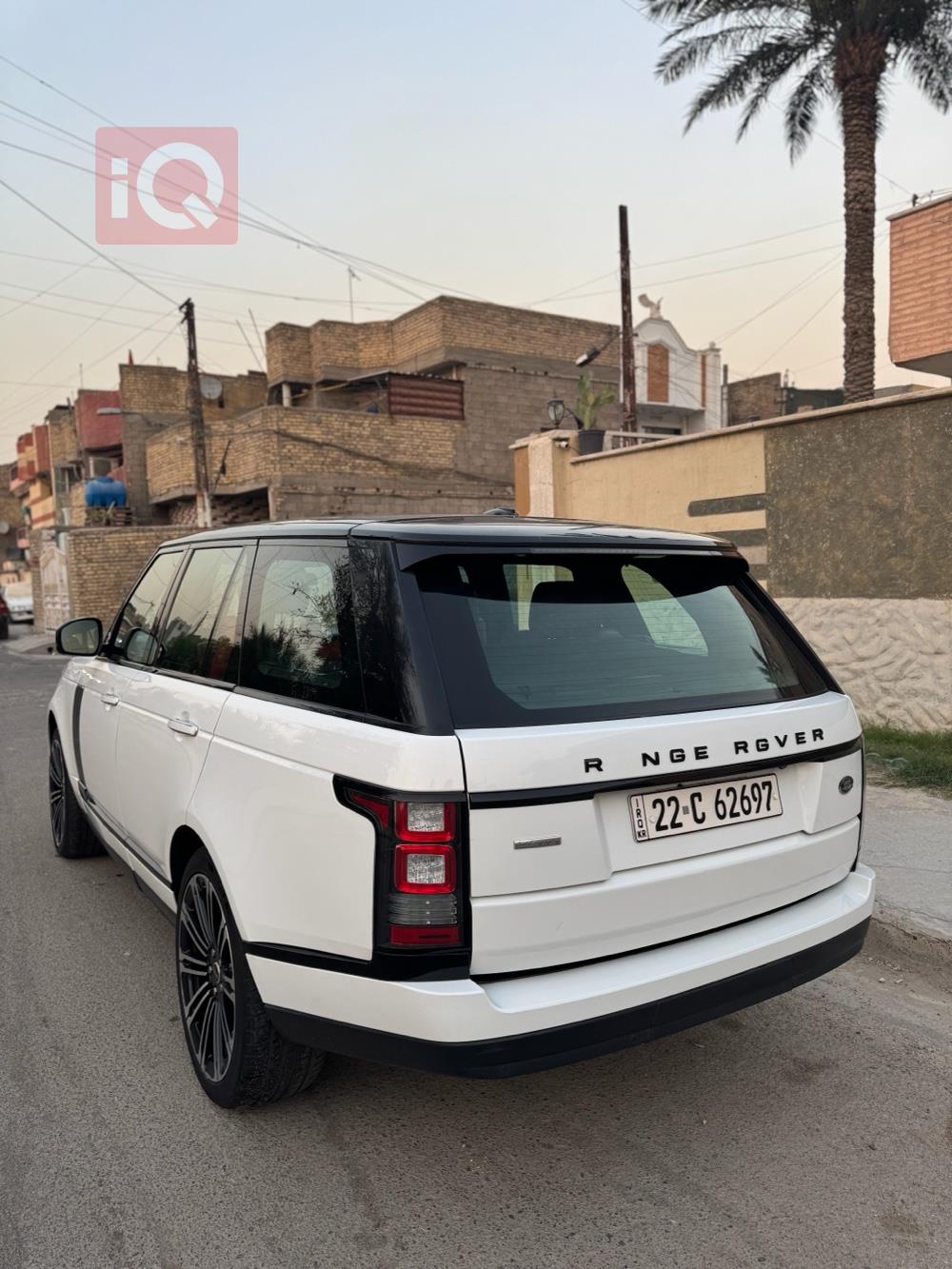 لاند روفر رينج روفر فوج